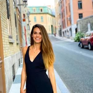 Meet your Posher, Lisa